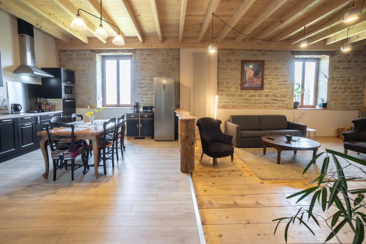 Appartement De Charme Dans Une Maison Isolee Presilly  ภายนอก รูปภาพ